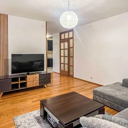 Lara - Spacious And Comfortable 2-bed, 2-bath * スプリト