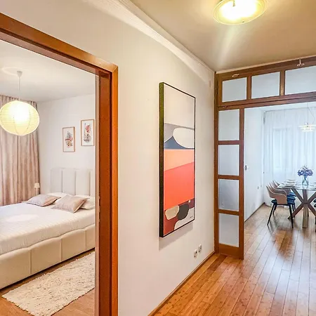 アパート Lara - Spacious And Comfortable 2-bed, 2-bath